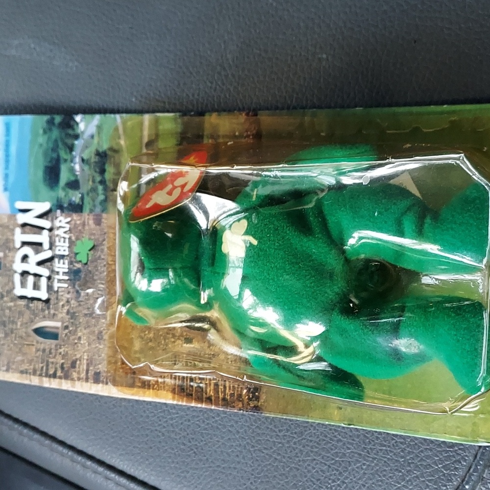 McDonald's - Ty Erin the Bear with Errors